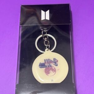 Official BTS VR Keyring / Keychain-JIN w/ free BTS freebies